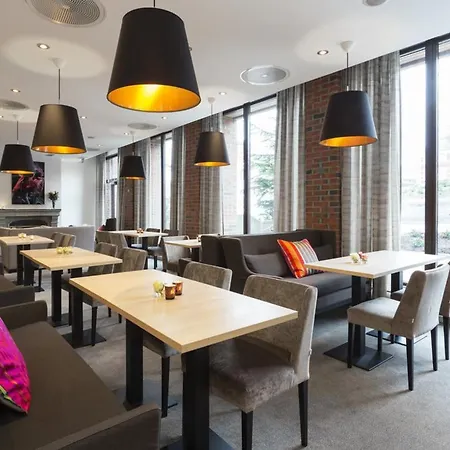 Scandic Park Hotell 4*