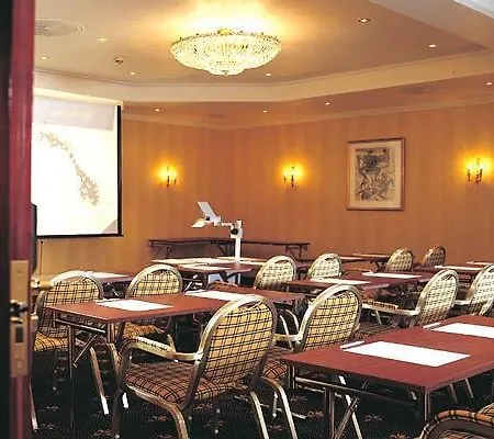 Otel Scandic Park