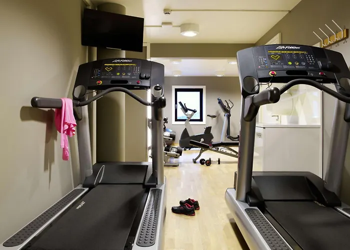 Scandic Park Hotell 4*