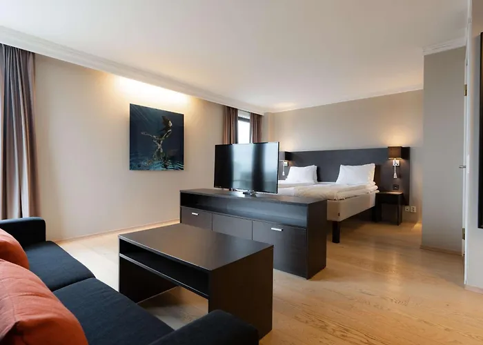 Scandic Park Hotell 4*