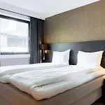 스칸딕 파크 4*